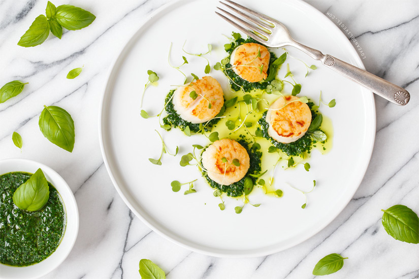 Seared Scallops With Basil Olive Oil Pistou - California Olive Oil Council